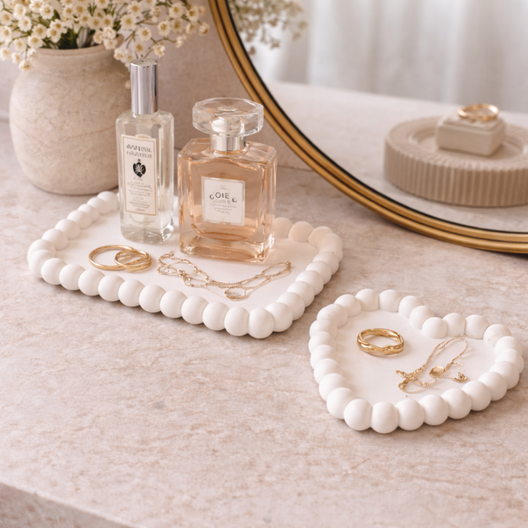 PRICE!!! Minimal Beaded Jewelry Display Tray Hypersku